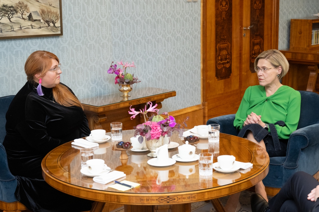 President Ülle Madise kohtus Riigikogu Reformierakonna fraktsiooni esimehe Õnne Pillakuga
