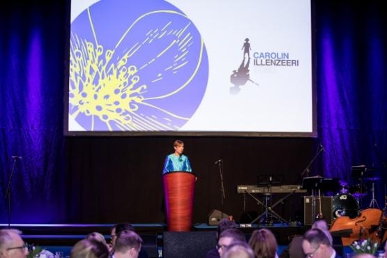 Kaljulaid_Illenzeeri_fond120418.jpg?itok=LZD--DrP