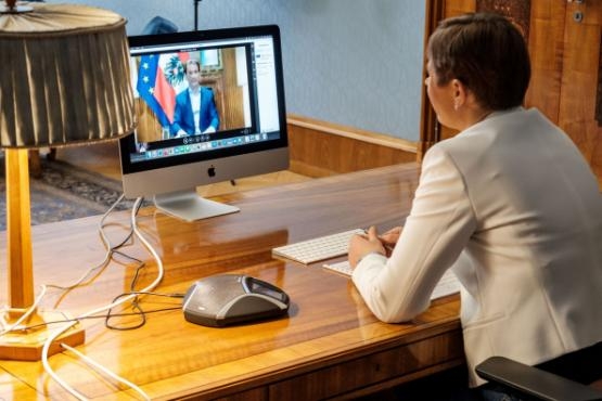 Kaljulaid_Kurz.jpg?itok=rnRjxpcP