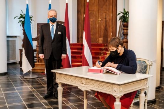 Kaljulaid_Levits2.jpg?itok=JM59lBBo