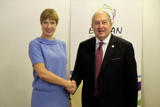 Kaljulaid_Sarkissian2.jpg?itok=Wl0pA595