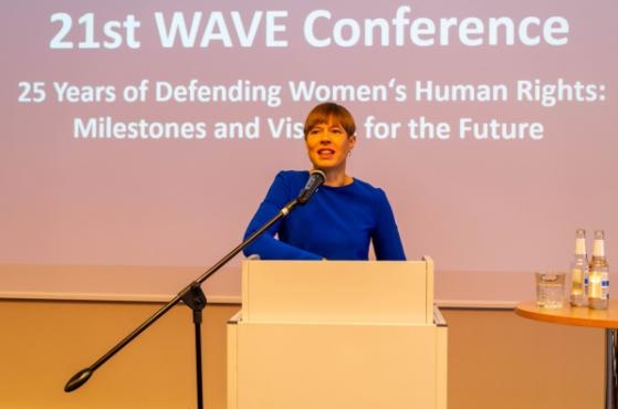Kaljulaid_WAVE1.jpg?itok=Z8YGWcH2