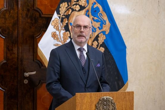 President%20Karis%20.jpg?itok=pLFa9C8X