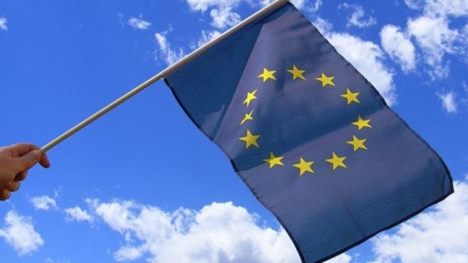 european-union-hand-std.jpg?itok=hoCeY4T3