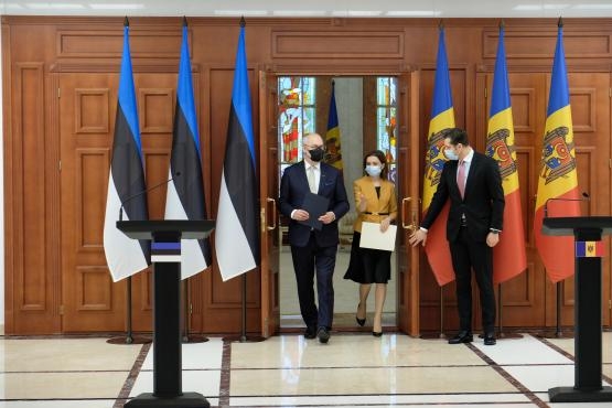 pressikonverents%20Moldova%20presidendiga.JPG?itok=8ISDQwtA